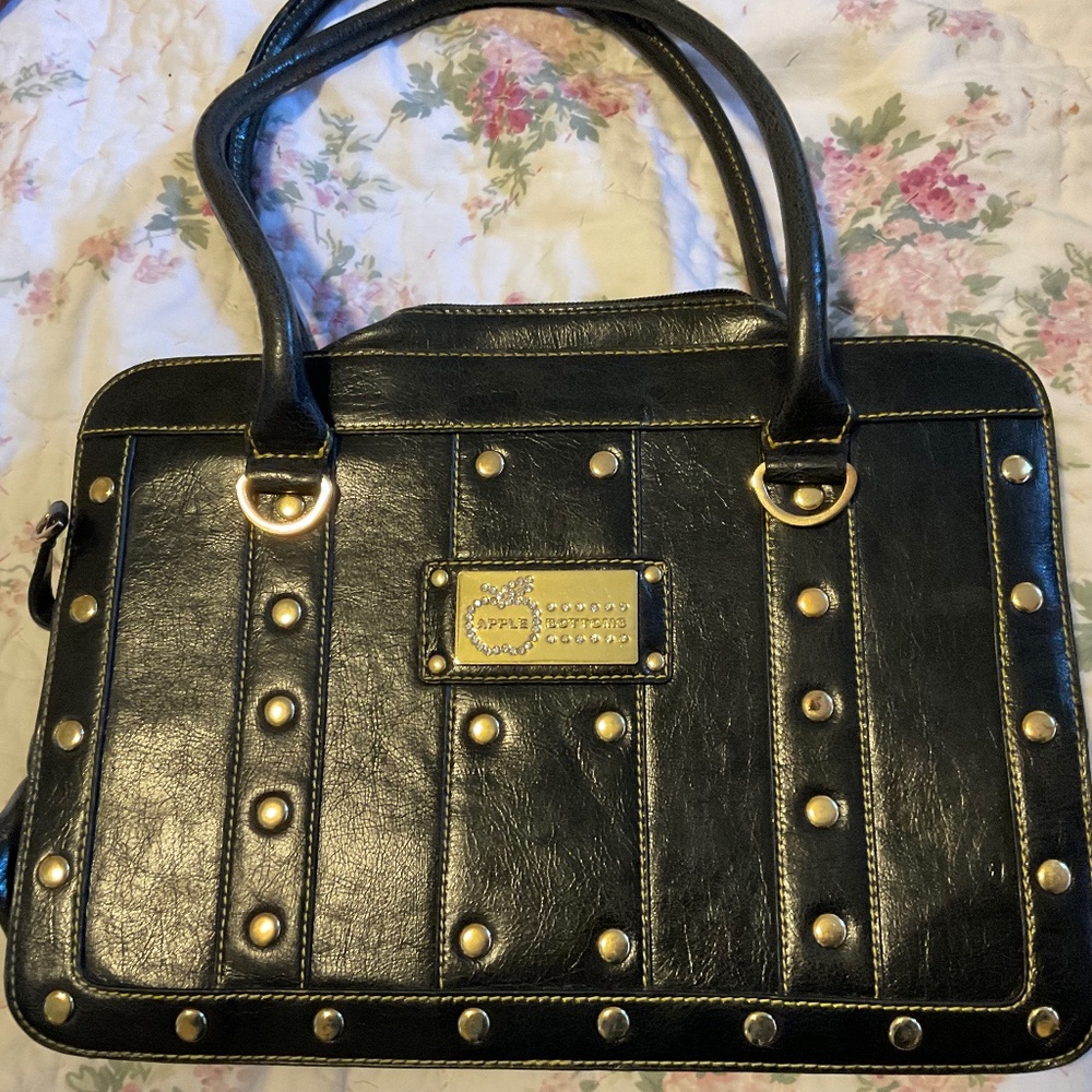 Vintage apple bottoms leather handbag